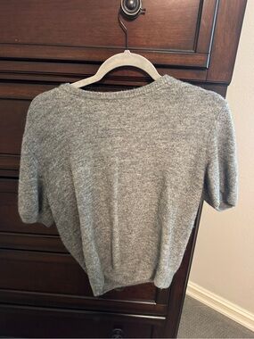 H&M Heather Gray Short Sleeve Knit Top